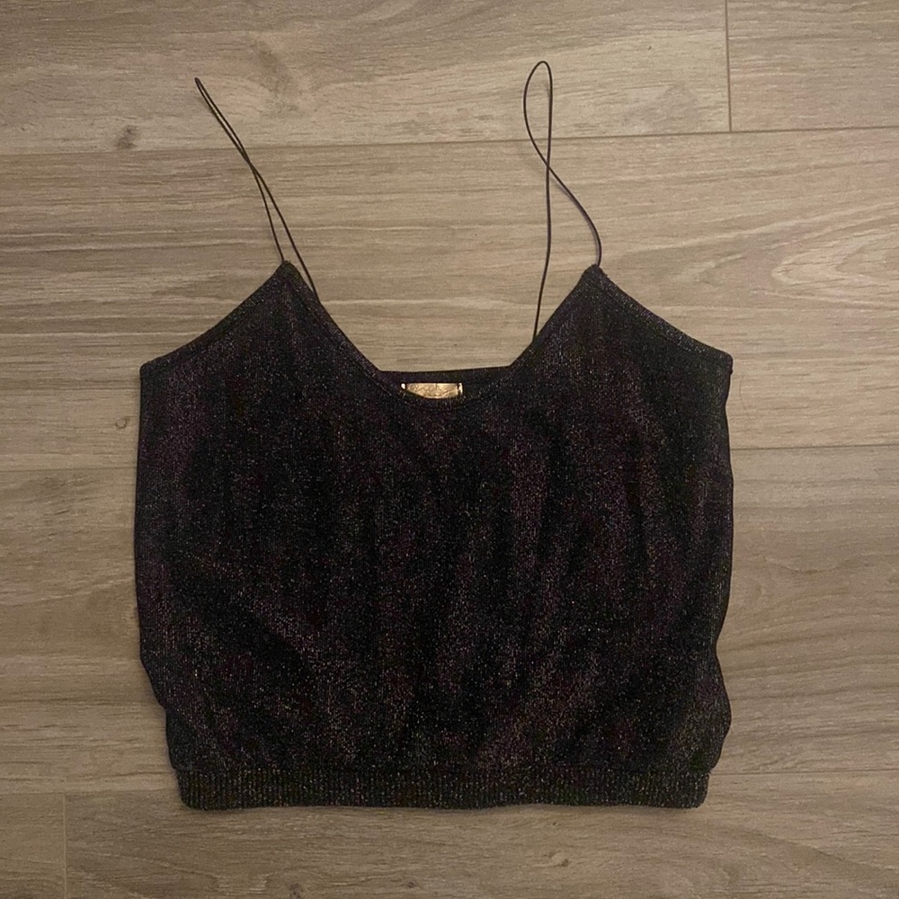 Medium silver, stretchy cropped top